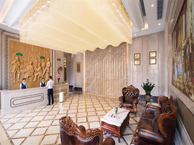 Vienna Classic Hotel Dongguan Changan Xiandai エクステリア 写真